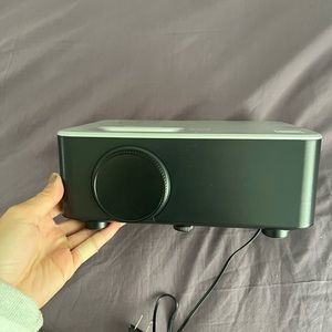 ROKU projector